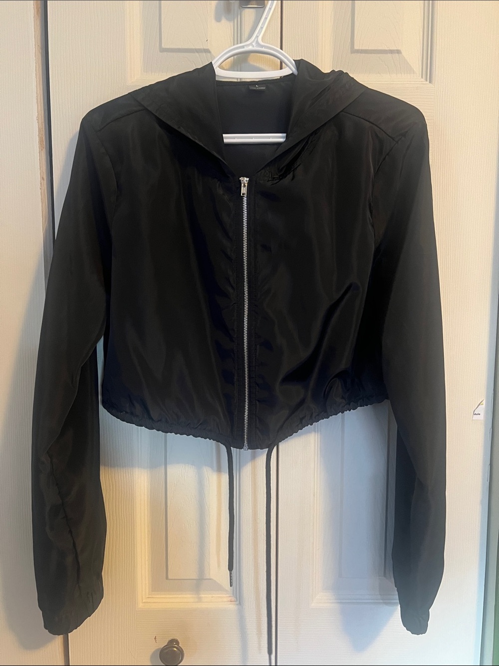 Black Hooded Cropped Windbreaker Jacket - Women